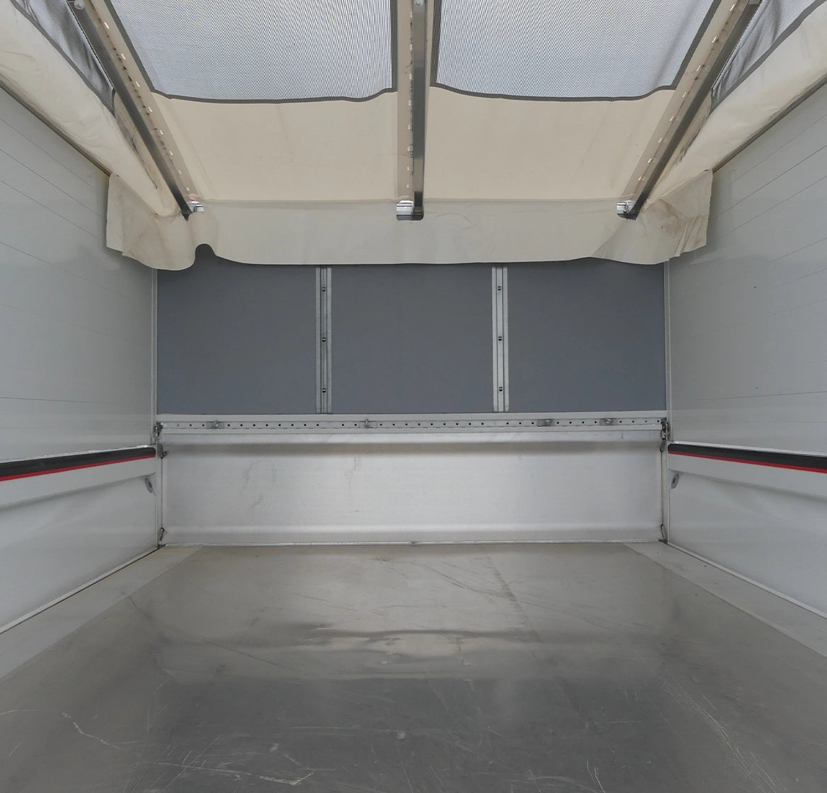 Tipper protective roof